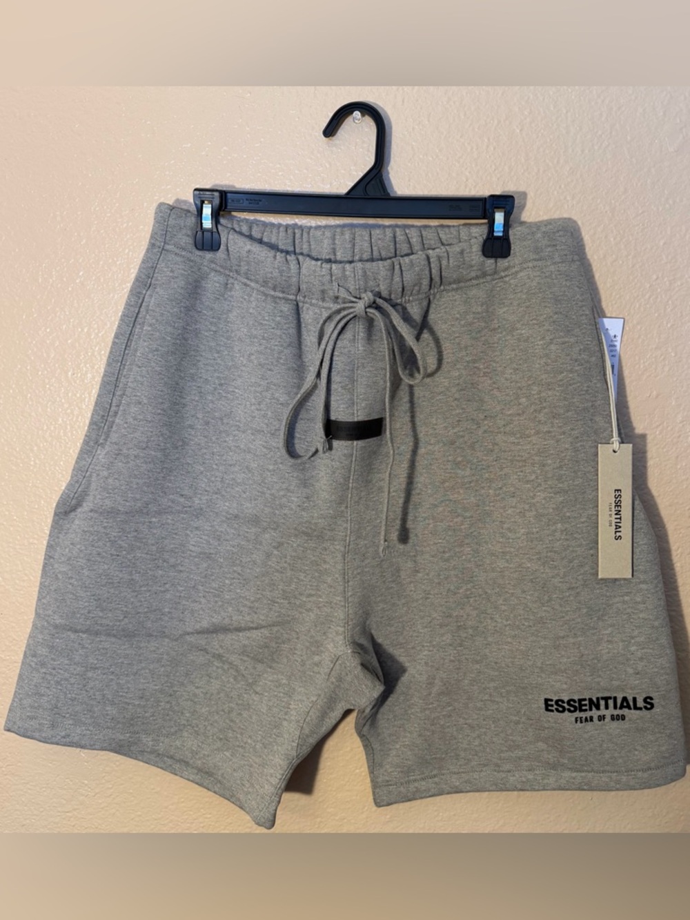 ESSENTIALS FEAR OF GOD DARK OATMEAL SWEAT SHORTS MENS SIZE XL BRAND NEW W TAGS